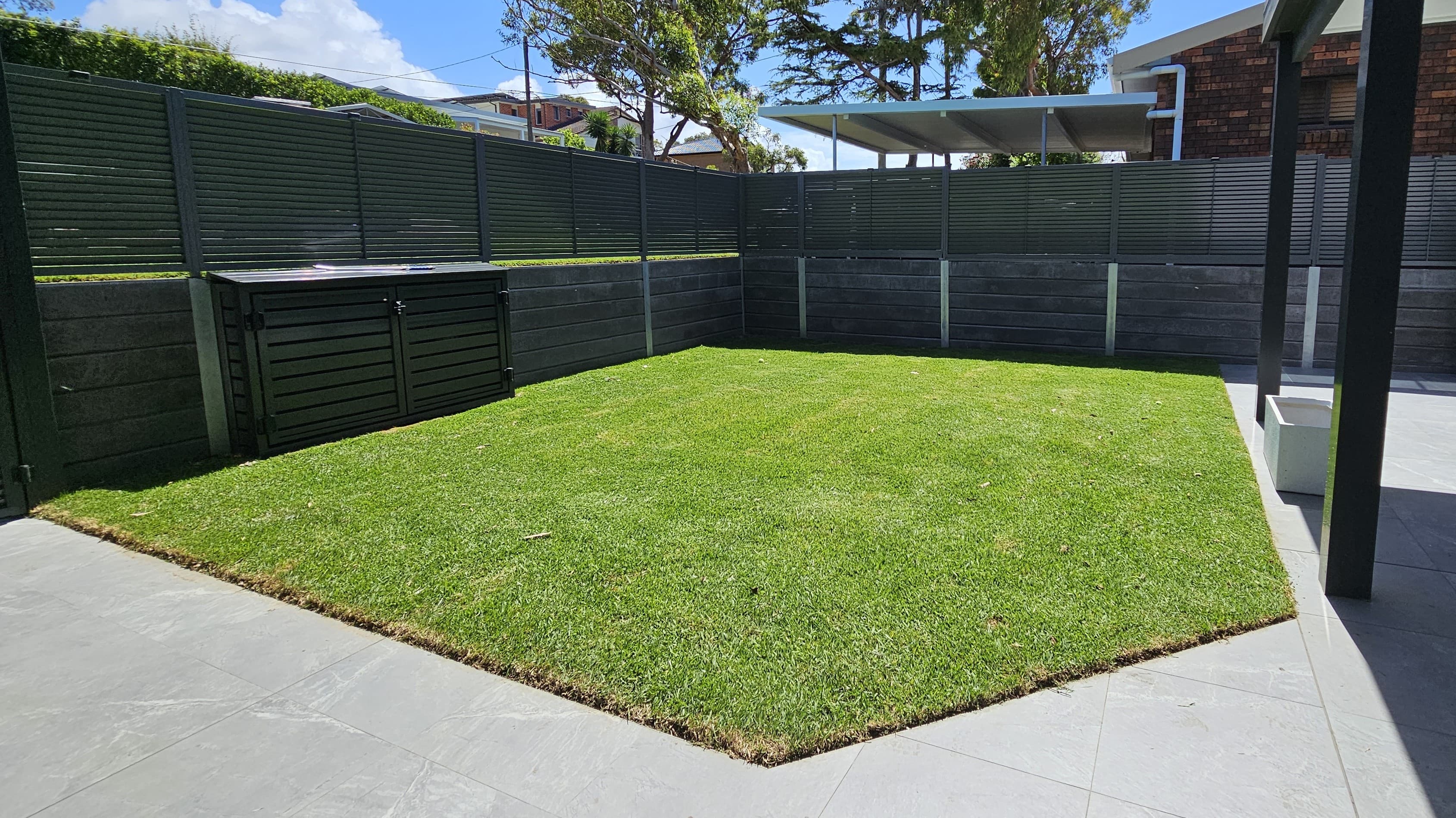 Illustration of Lawn Mowing & Edging